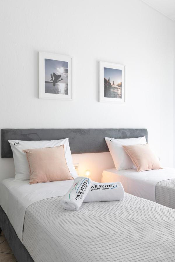 Cove Suites Apartment Nea Iraklitsa Bagian luar foto