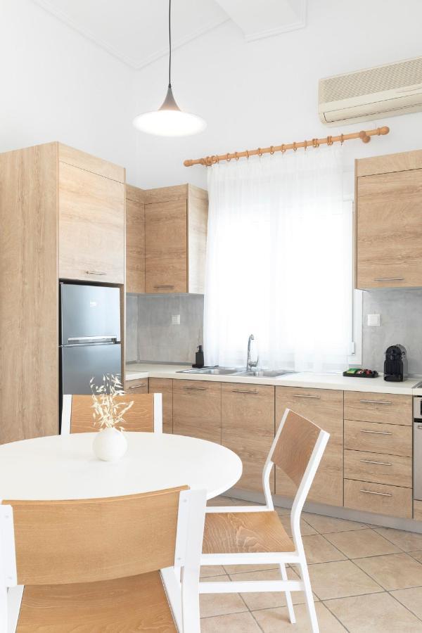 Cove Suites Apartment Nea Iraklitsa Bagian luar foto
