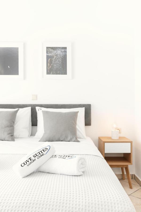 Cove Suites Apartment Nea Iraklitsa Bagian luar foto